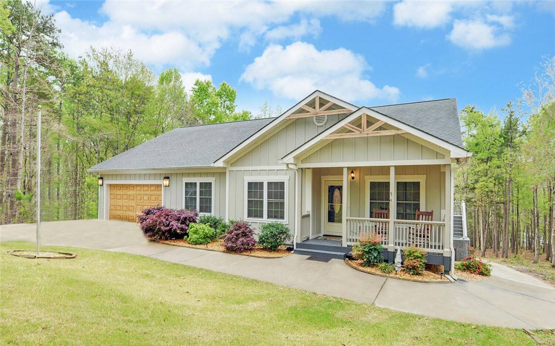 899 Paynes Creek RD, Hartwell, GA 30643