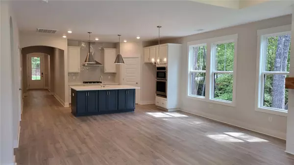 Seneca, SC 29678,602 Cross Creek DR