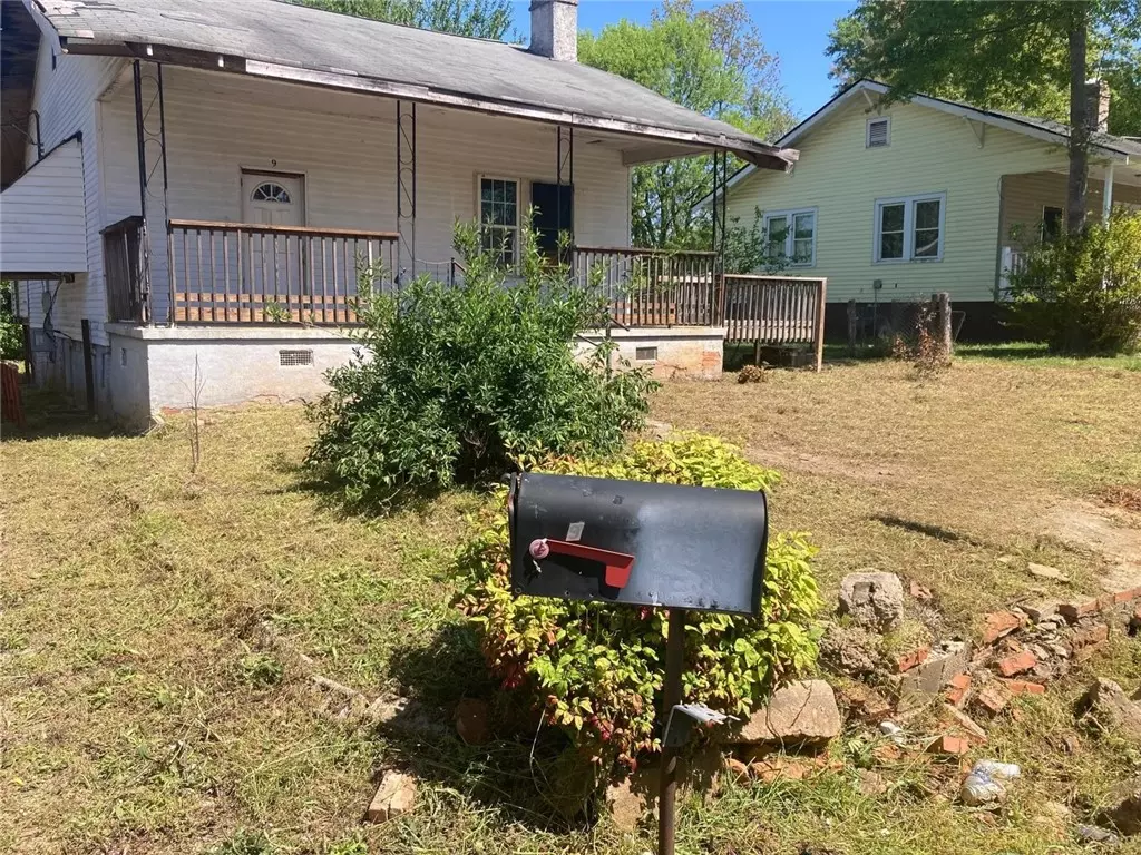 Seneca, SC 29678,9 Humbert ST