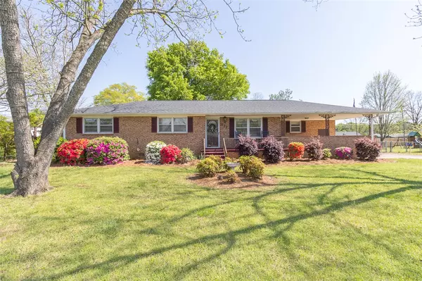 317 Rhodehaven DR,  Anderson,  SC 29625