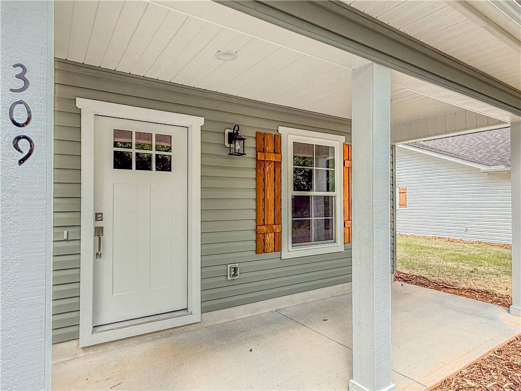 Seneca, SC 29678,309 Code CIR