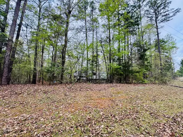 Abbeville, SC 29620,616 Lake Forest DR