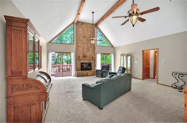 Hartwell, GA 30643,234 Chandlers Ferry DR