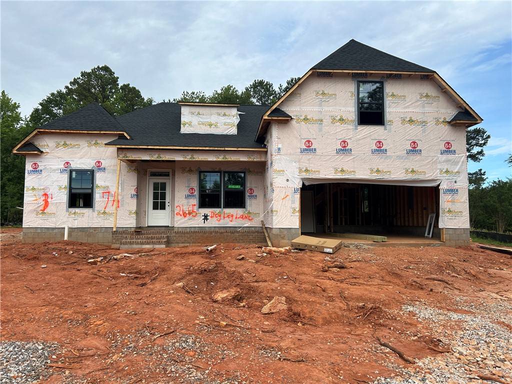 Seneca, SC 29678,2605 Dog Leg LN