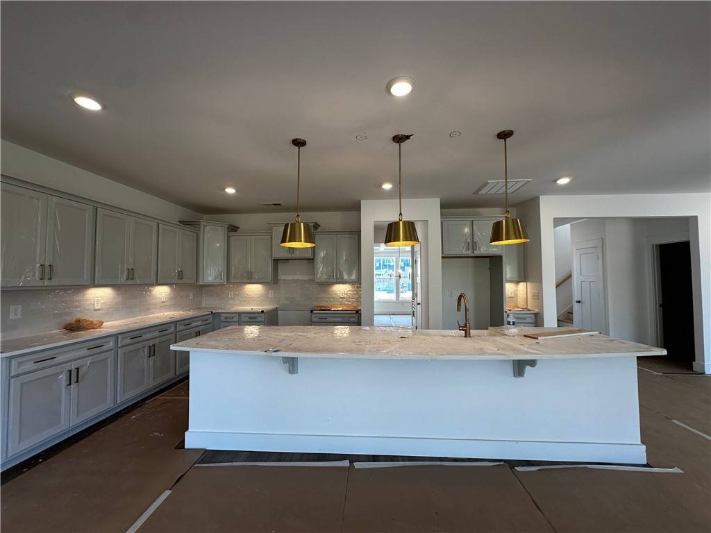 Seneca, SC 29678,121 Wells Crossing LN