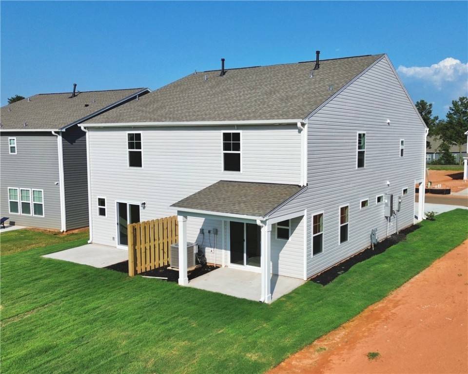 Pendleton, SC 29670,553 Seaborn CIR