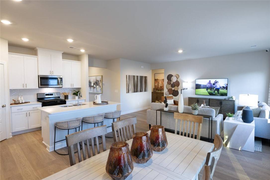 Piedmont, SC 29673,307 Allingham RD