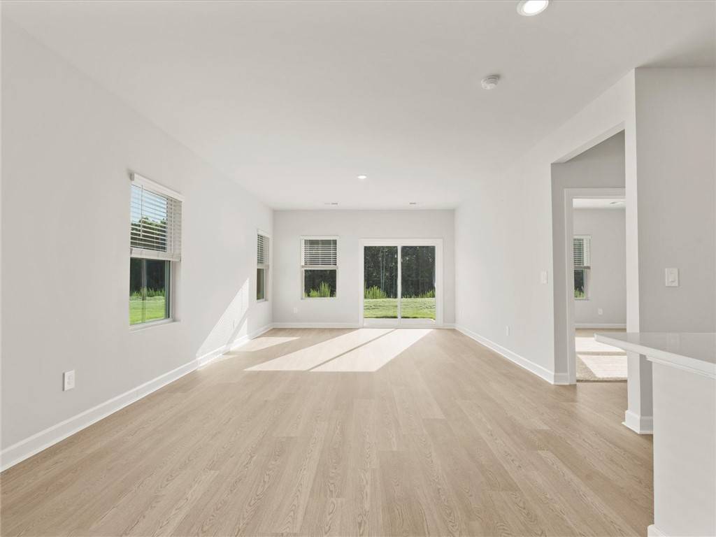 Wellford, SC 29385,872 Penfold Pointe
