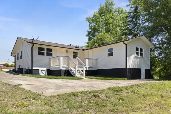 Seneca, SC 29678,314 Holland AVE