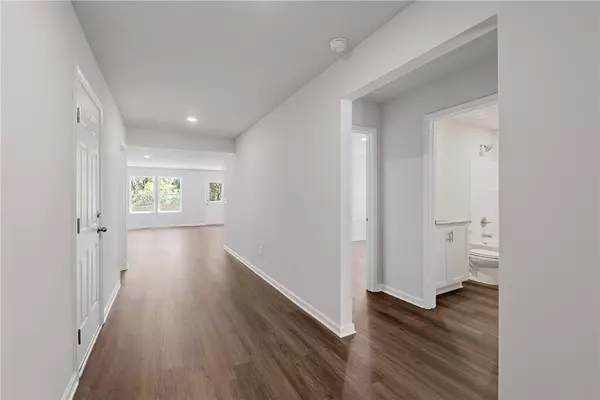 Seneca, SC 29672,414 Kensington CIR #Lot 20