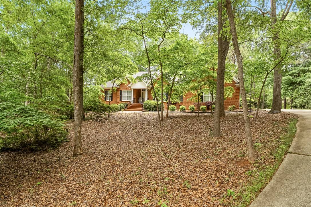 Anderson, SC 29621,114 Hawnes PL