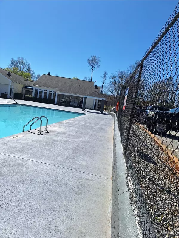 Anderson, SC 29625,407 Northlake DR
