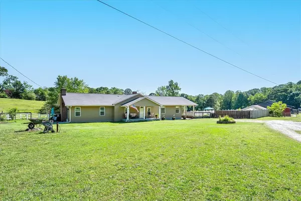 Liberty, SC 29657,163 Yates RD