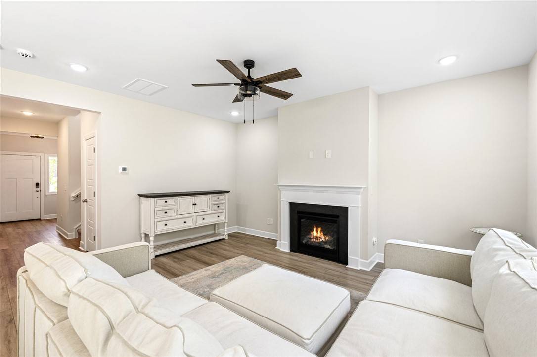 Greenville, SC 29607,304 Ridgepark LN