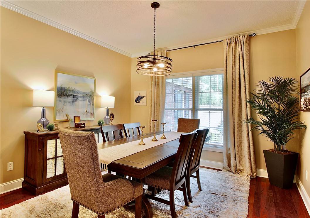 Seneca, SC 29672,1911 Hampton Shores DR