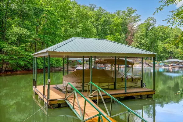 Seneca, SC 29678,503 Greystoke CV