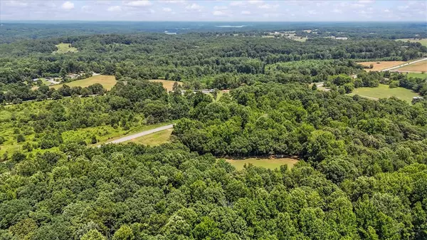 Seneca, SC 29678,9932 West Oak HWY