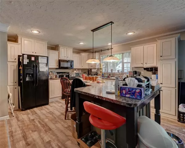 Anderson, SC 29624,114 Russell DR