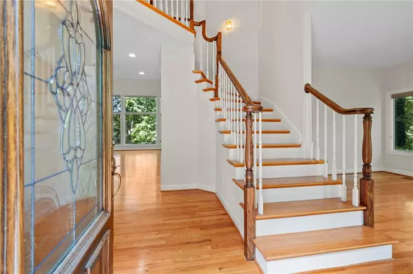 Seneca, SC 29672,118 Pinnacle Pointe DR