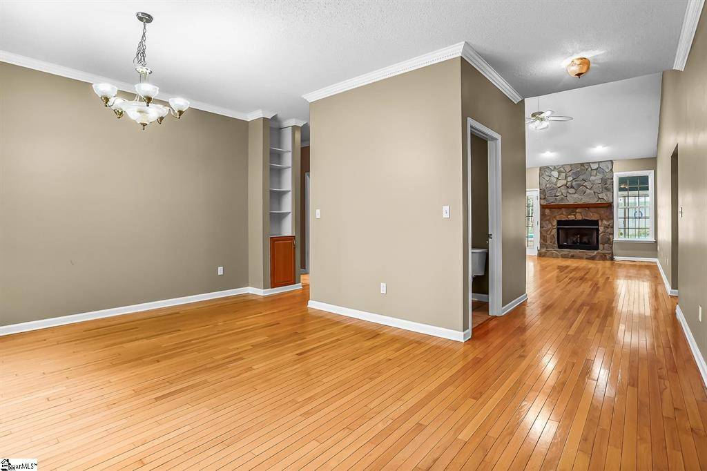Pendleton, SC 29670,1298 Moorehead PL
