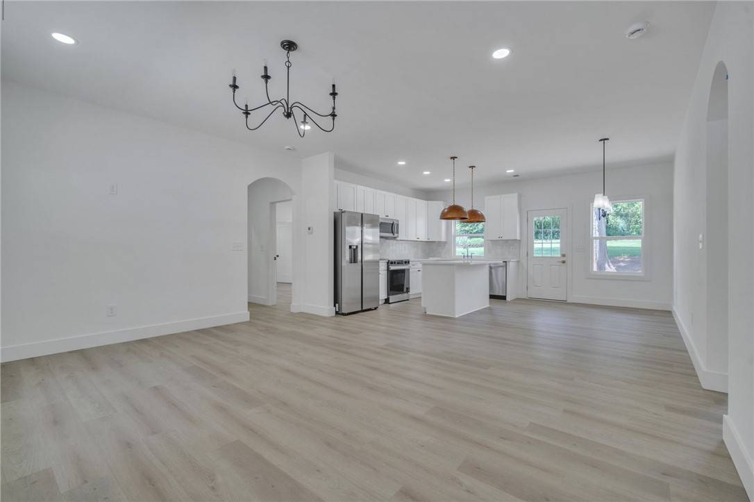 Seneca, SC 29678,110 Dalton RD