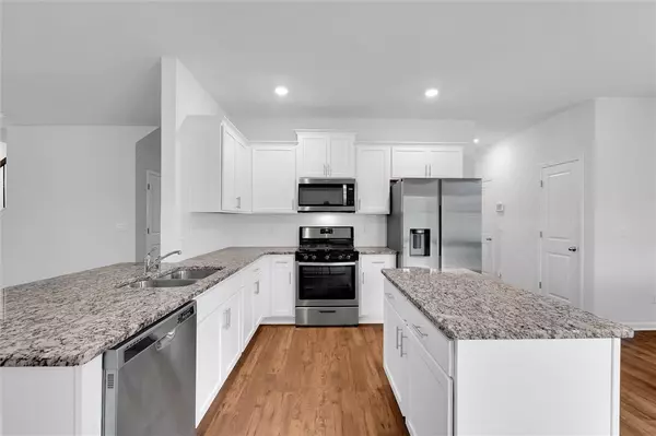 Easley, SC 29642,204 Lily Pond PL