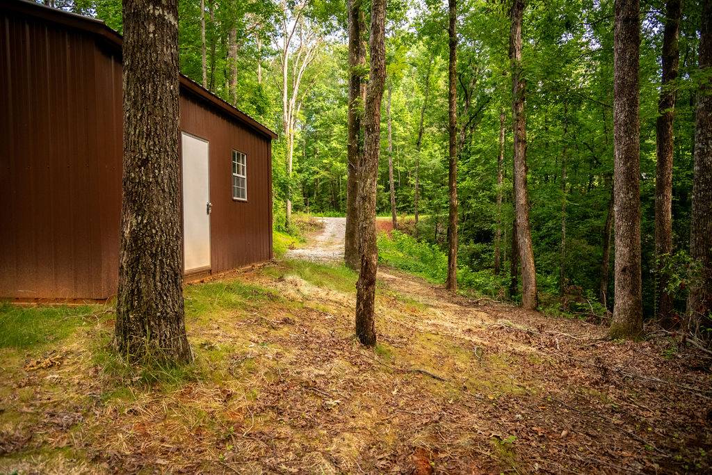 Tamassee, SC 29686,114 Pleasant View RD