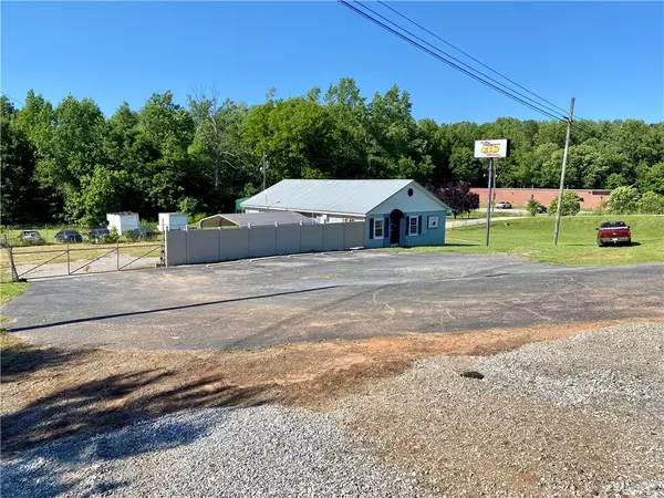 Anderson, SC 29621,205 Hwy 29 North HWY
