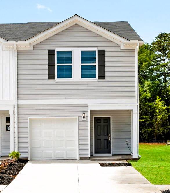 823 Ernest LN, Lyman, SC 29365