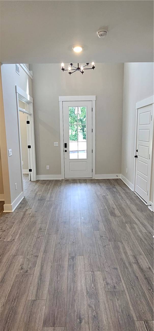 Seneca, SC 29678,325 Breakwater LN