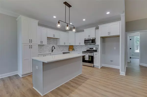 Williamston, SC 29697,629 Mountain View RD