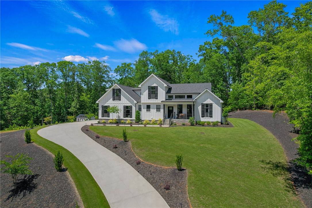 Anderson, SC 29625,110 Royal Oaks DR