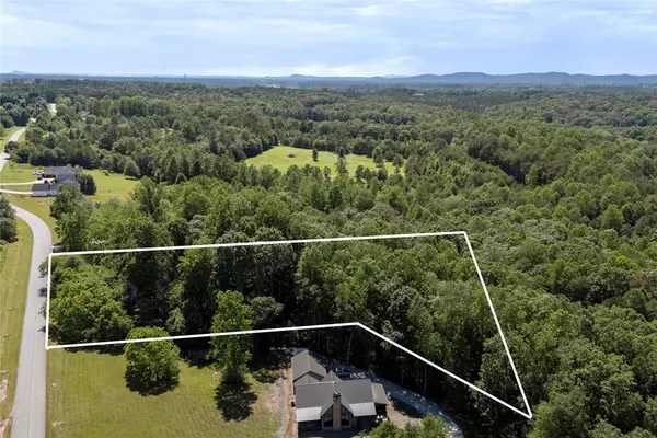 West Union, SC 29696,00 Hidden Falls DR