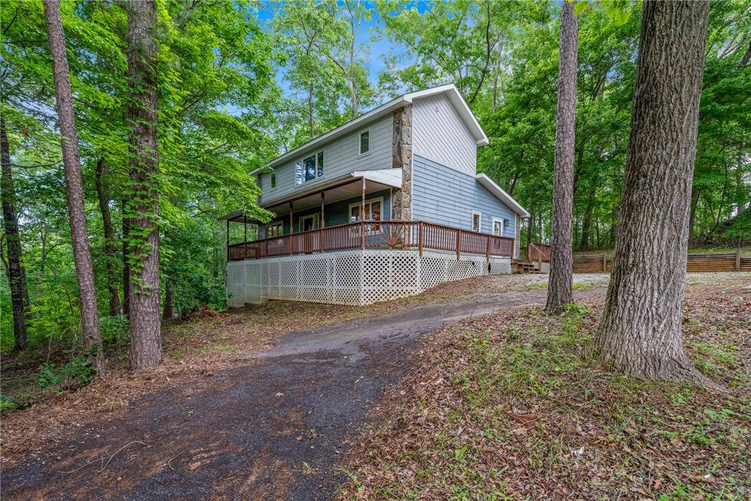 Westminster, SC 29693,233 Chestnut DR