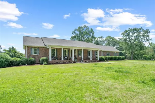 Honea Path, SC 29654,106 Emma DR