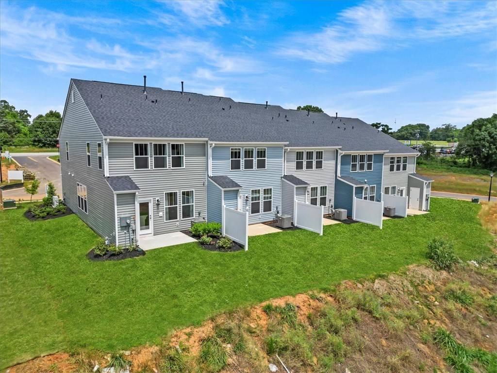 Anderson, SC 29621,253 Silo Ridge DR