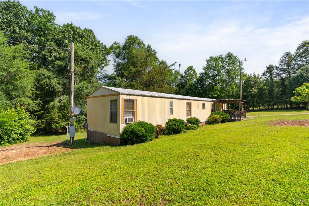 Gaffney, SC 29340,204 Henderson DR