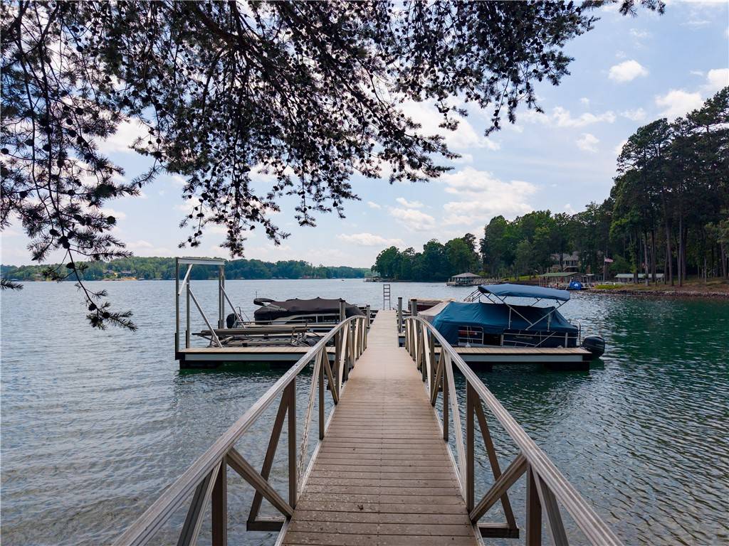 Seneca, SC 29672,606 Lighthouse CT