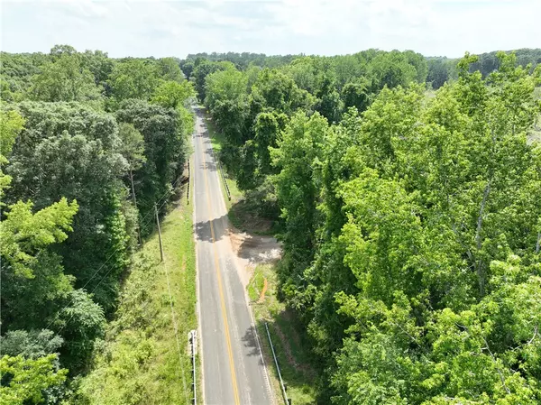 Iva, SC 29655,100 Gene Fleming RD