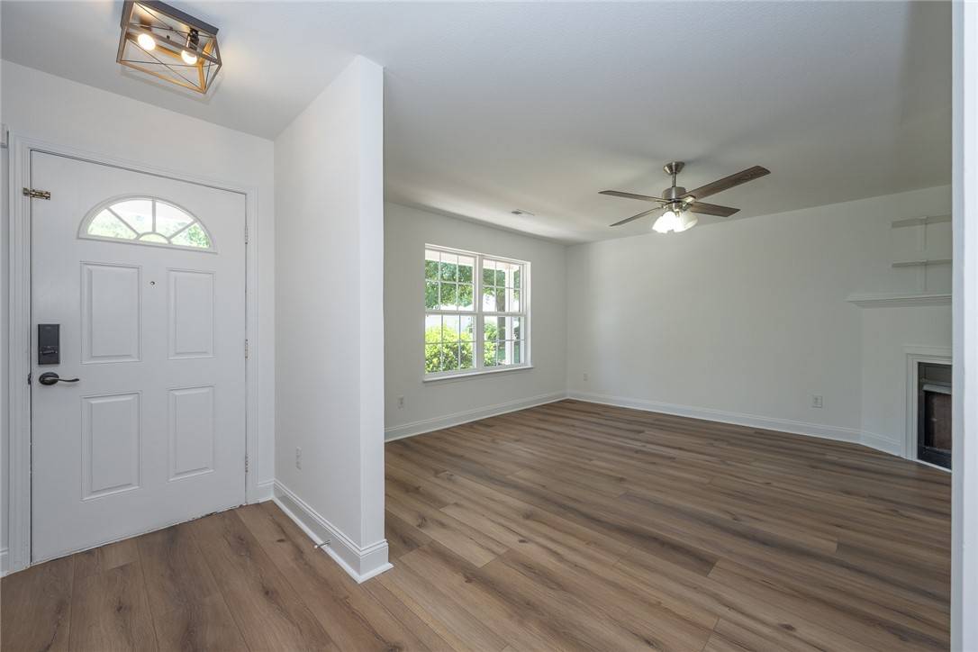 Greer, SC 29650,104 Kingscreek DR