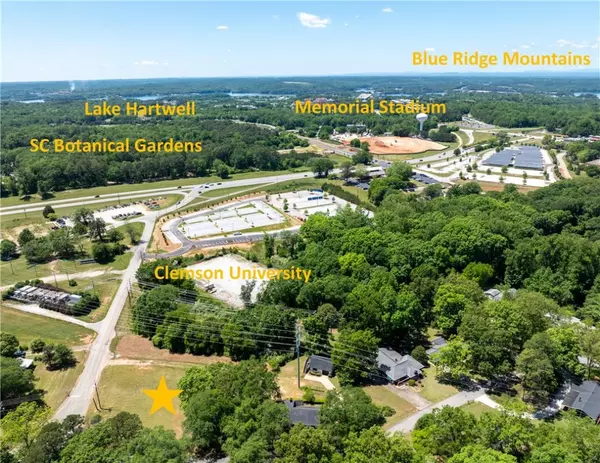 Clemson, SC 29631,00 Ridgeview DR #3-R