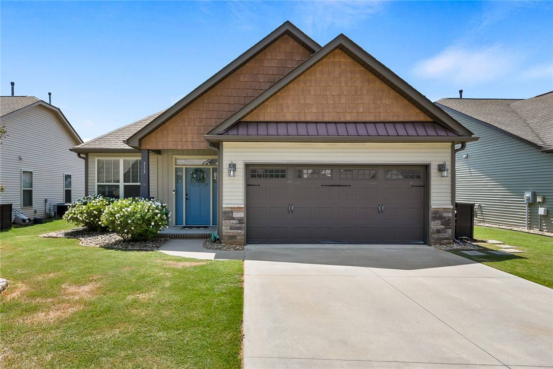 313 Hampton Farms TRL, Greenville, SC 29617