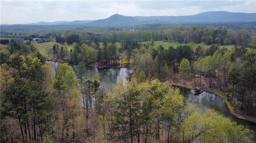 Tamassee, SC 29686,611 The Bear BLVD