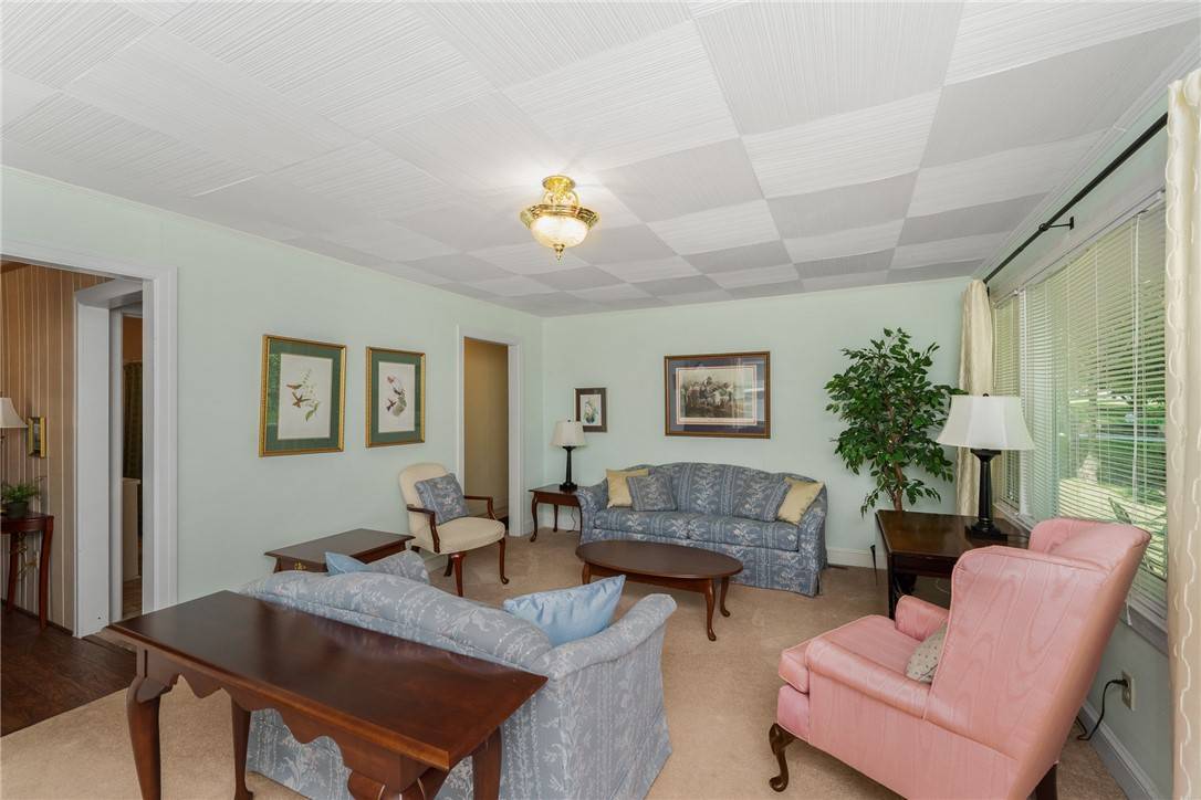 Inman, SC 29349,651 N Main ST
