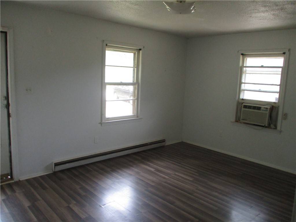 Iva, SC 29655,105 Leona DR