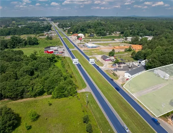 4120 Calhoun Memorial HWY, Easley, SC 29640