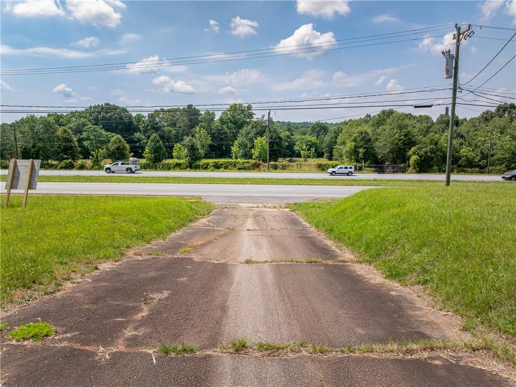 Easley, SC 29640,4120 Calhoun Memorial HWY
