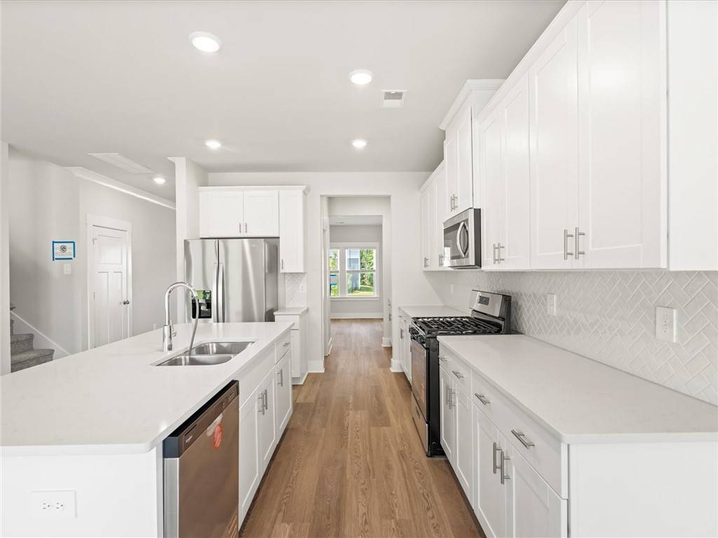 Greer, SC 29651,787 Burghley CIR