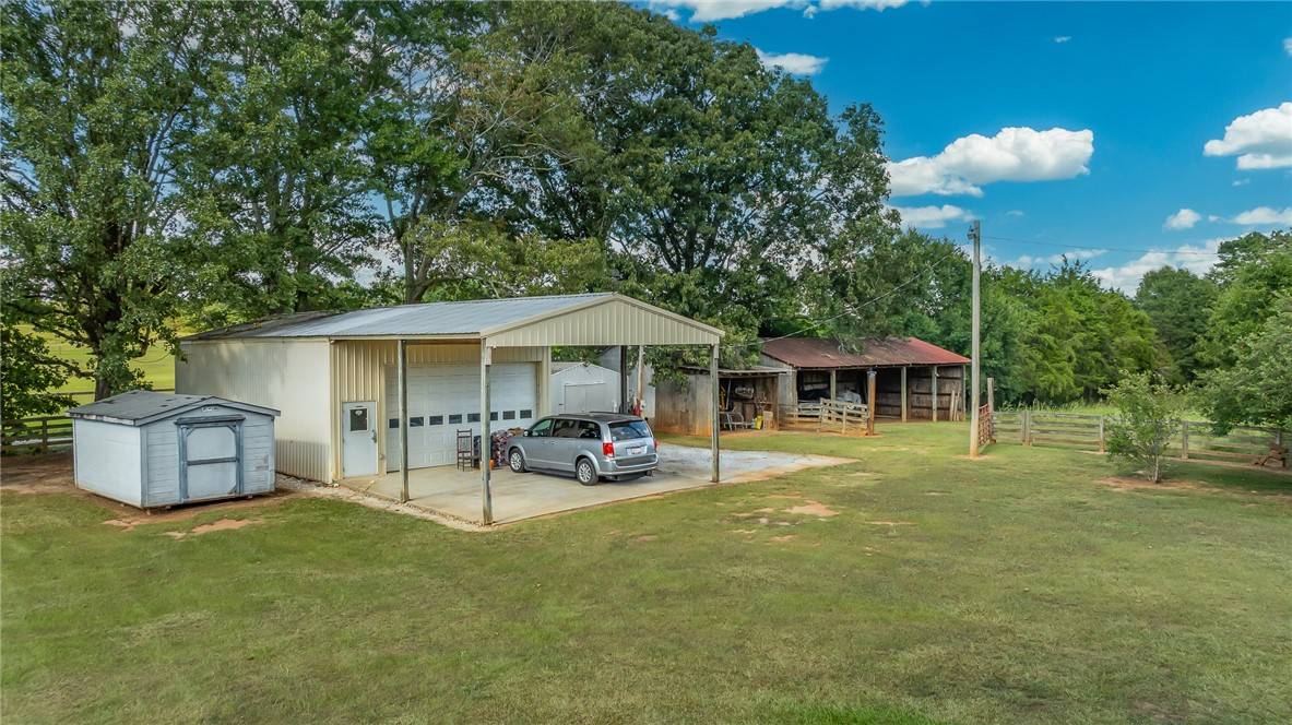 Seneca, SC 29678,155 Pleasant View DR