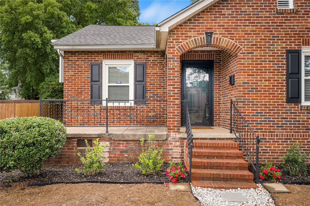 Anderson, SC 29625,1706 Park DR